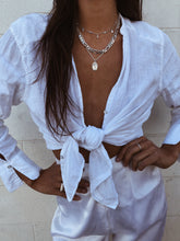Load image into Gallery viewer, The Mary Necklace
