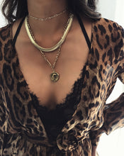Load image into Gallery viewer, The Loren Necklace
