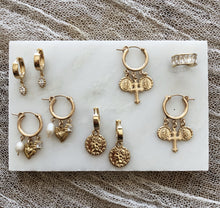 Load image into Gallery viewer, Stella Coin Earrings
