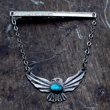 Load image into Gallery viewer, Vintage Arrow Tie Clip
