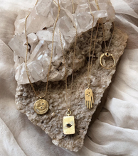 Load image into Gallery viewer, Meri Locket Necklace
