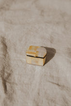 Load image into Gallery viewer, Shell Mosaic Pill Box
