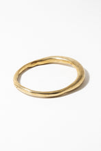 Load image into Gallery viewer, Synchronicity Bangle .. Brass
